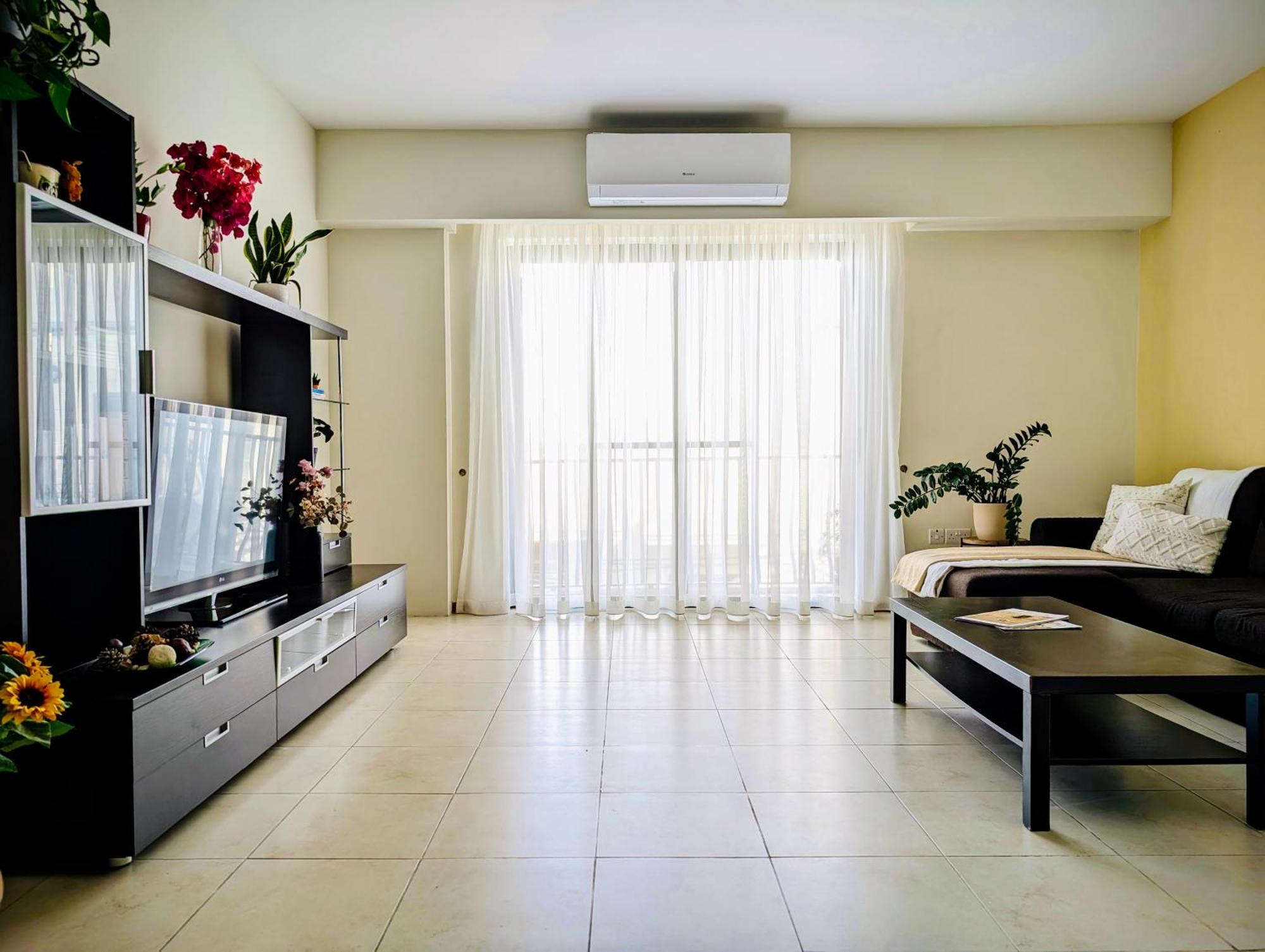 Appartement Sunset Haven Manikata - Walking Distance To Golden Bay Extérieur photo